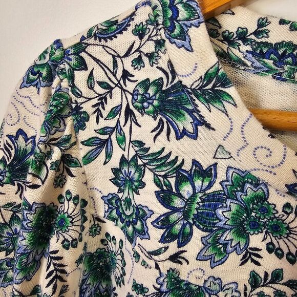 EUC LOFT FLORAL LONGSLEEVES SOFT COTTON SIZE LARGE - Picture 5 of 14